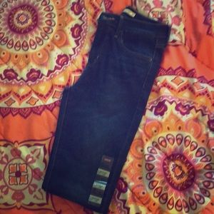 Levi Skinny jeans